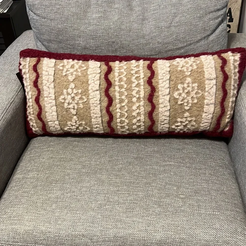 Frati Home‎ Collection Soft Wool Christmas Throw Pillow